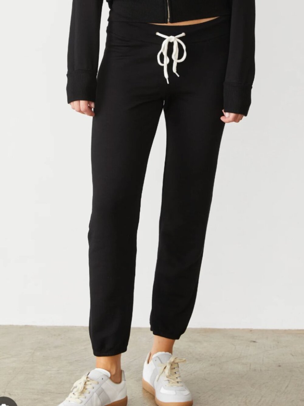 Monrow Black Soft fleece Joggers sz M